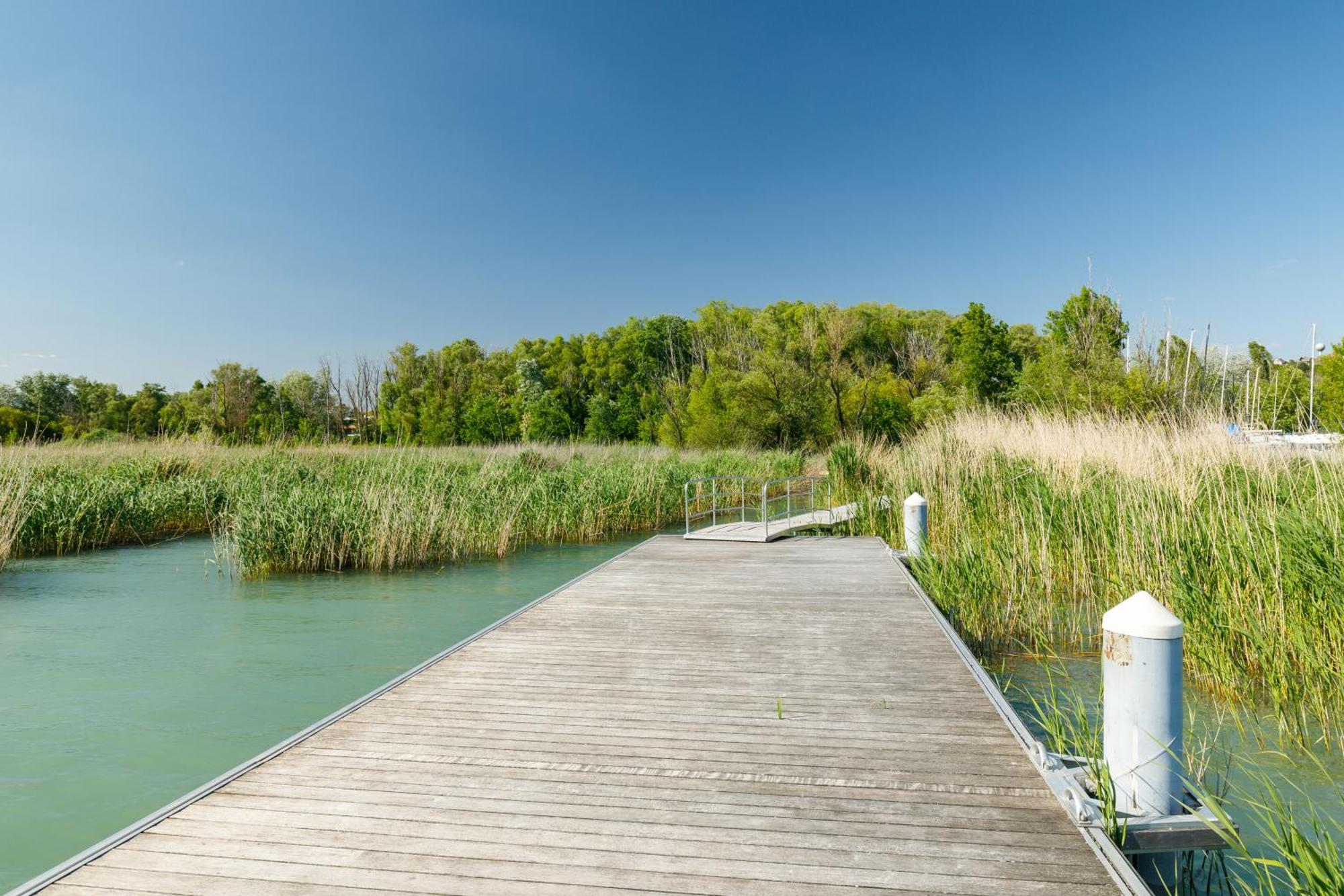 Fűzliget Blue4 Apartman Balatonfůzfő Kültér fotó